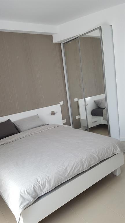 Le Reve Apartment Mamaia Nord Esterno foto